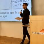 Headshot Omer Yoachimik